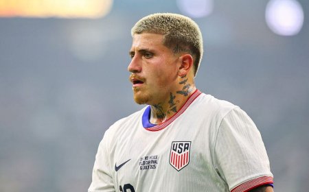 Mexico defeats United States, 2-1, to win their 10th CONCAF Gold Cup title