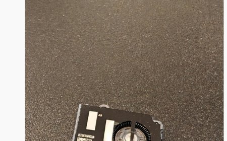 OPPO K13 Turbo Pro 手机主动散热风扇曝光：玩游戏 1 小时，续航影响约 2 分钟