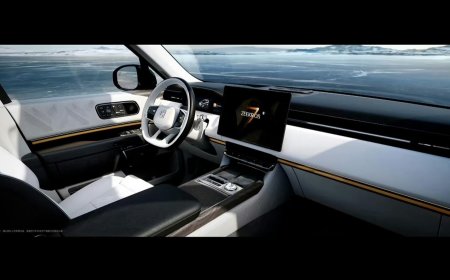 极氪 9X 豪华 SUV 内饰揭晓：扶手用上实木，还有二排大沙发、天地尾门