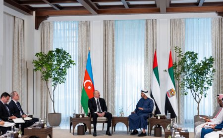 亚美尼亚与阿塞拜疆领导人在阿联酋举行和平会谈