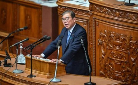 使尽浑身解数取悦特朗普，关税反增1个点，日本给了什么启示？