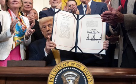 感谢中国在芬太尼问题的帮助，这是特朗普应该做的