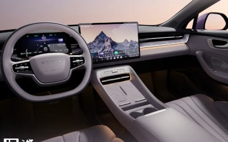 上汽“明珠”系列设计首款量产车，荣威 M7 DMH 内饰首发