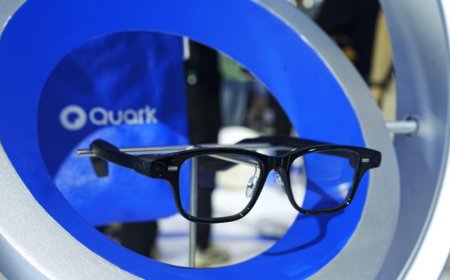 阿里回应“首款自研 AI 眼镜会比小米便宜吗”：我们是有区别的，小米不带显示