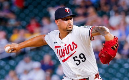 Phillies make major trade deadline move for All-Star closer Jhoan Duran from Twins: reports