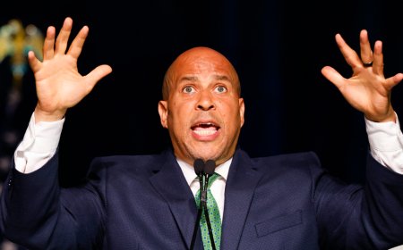 MSNBC Democrats mock Cory Booker's 'political theater' stunt on the Senate floor
