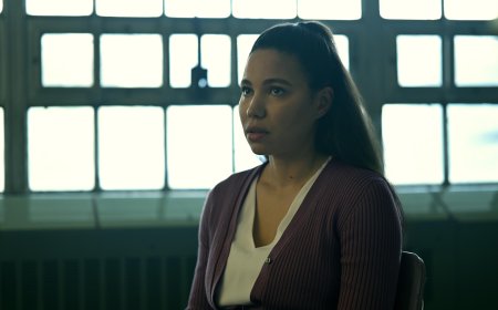 Jurnee Smollett Gained 20 Lbs for 'Smoke' Character With 'Body Dysmorphia'