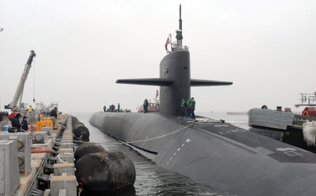 Trump moves nuclear submarines weeks after praising sub's power in Iran strikes