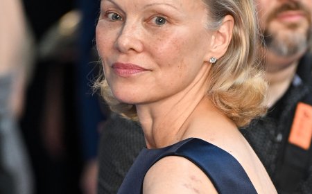 Why Doesn't Pamela Anderson Wear Makeup? What She's Said About Natural Look