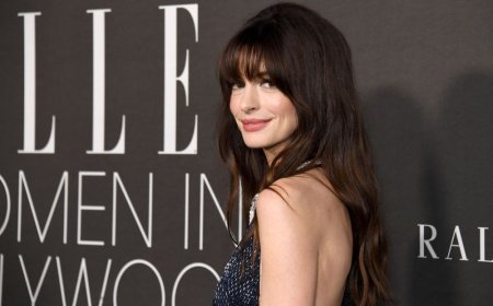 Anne Hathaway’s Snake Skin Boots Have Us So Excited for Fall — And This $62 Pair Looks Nearly Identical