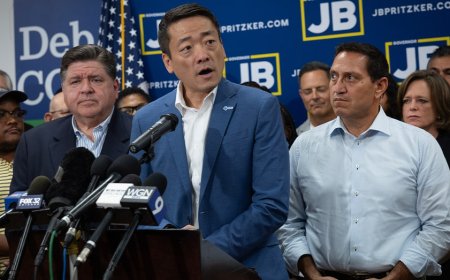 Abbott threatens to remove House Dems from office following dramatic departure to avoid vote