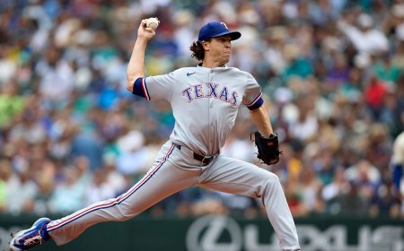 Rangers' Jacob deGrom sets new MLB strikeout record in just 240 career games against Mariners