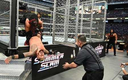 Solo Sikoa slips out of cage to retain United States Championship at SummerSlam