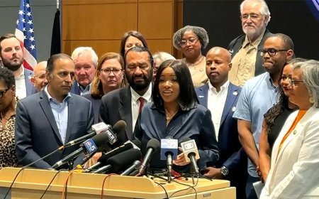 'All-out war': Fleeing Texas Dems side with Newsom as redistricting standoff continues: 'fire with fire'