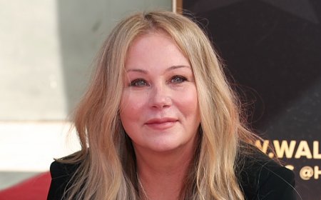 Christina Applegate Gets Kidney Infection Despite Having ‘Cleanest Vagina’