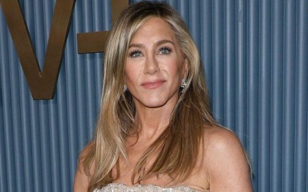 Jennifer Aniston Takes Her Romance To The Big Apple Amid Inner Circle's Concerns