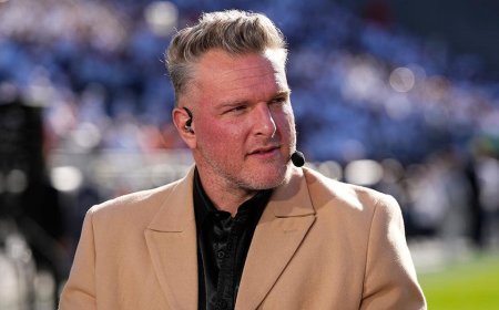 Pat McAfee calls out 'bum a-- suits' at ESPN while congratulating network's WWE deal