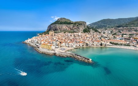 New bridge will link popular island to mainland as critics warn of mafia, earthquakes