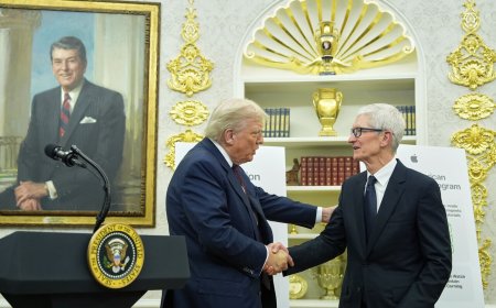 川普狂賀！蘋果在白宮宣布對美投資　iPhone生產鏈「回流美國」