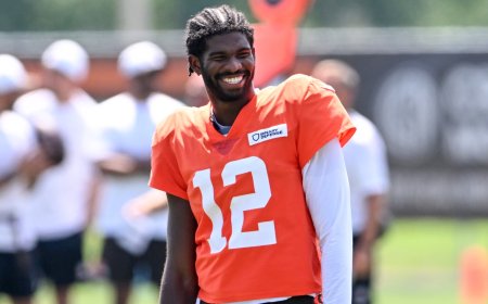 Shedeur Sanders sent defiant six-word Reggie Bush message as Browns QB dealt major blow by Kevin Stefanski