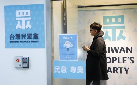 柯文哲被收押！民眾黨員工偷25萬攝影器材賤賣7萬　判刑10月