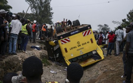 參加葬禮變忌日！　肯亞巴士失控翻覆25死