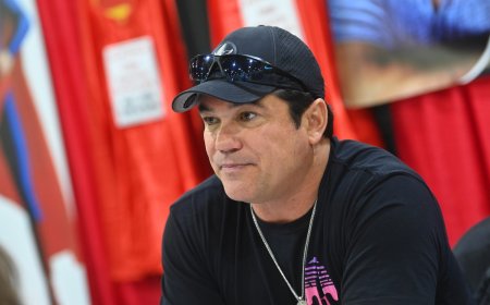 John Leguizamo Weighs In on Former 'Superman' Star Dean Cain Joining ICE