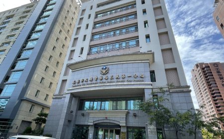 快訊／高雄街頭變格鬥場！2男大白天為2千元開打　嚇壞路人