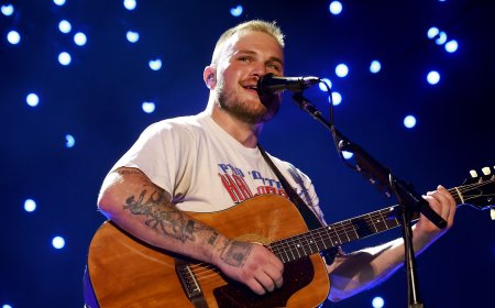 Eagles Fan Zach Bryan Says He'll ‘Never Play in Kansas City’ Again