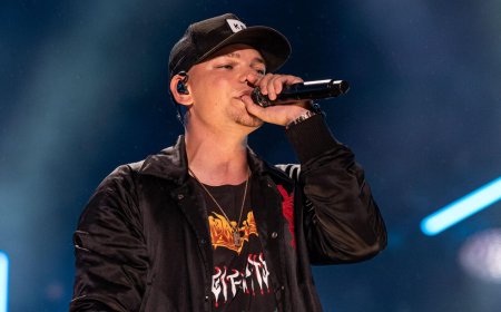 Kane Brown Halts Concert Mid-Show Due To ‘Tornado Warning’