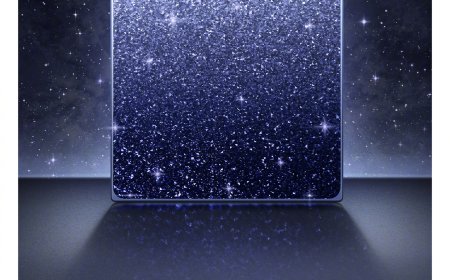 荣耀 Magic V Flip2 小折叠手机官宣即将上市，预告星空后盖设计