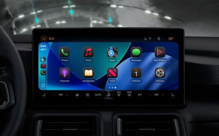 苹果 iOS 26 CarPlay 跨越式进化：融合“液态玻璃”、新增小组件、AirPlay 视频上车