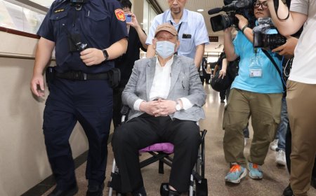 沈慶京出庭嘆：害了柯文哲　願將容積獎勵「信託給法院」求解套