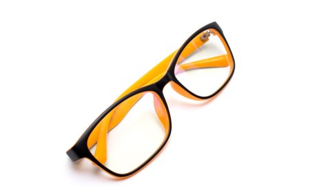 Best deals on reading glasses that show off your style from Peepers, Glasses USA, Zenni and more