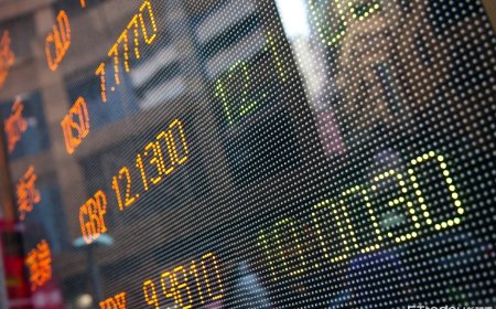 8月15日星座運勢／天蠍投資績優股賺翻！　射手座真愛降臨