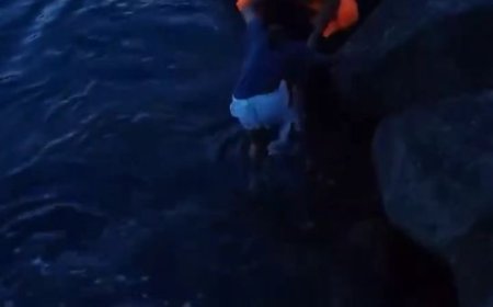 金樽漁港燈塔前看風景！女童落海　海巡人員迅速救援脫險