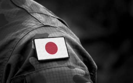 日本正处在从和平遗产转向备战的战略转型边缘