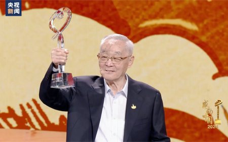 中国探月工程首任总指挥栾恩杰获评“感动中国 2024 年度人物”