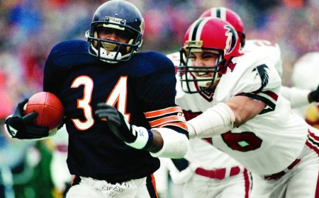 Ranking the 10 greatest running backs in NFL history from Barry Sanders to Emmitt Smith