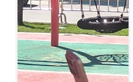 魅族 22 手机真机外观流出，Deco 改为方形造型