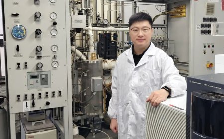 我国开发出全球首创的室温催化转化技术：实现塑料变燃油