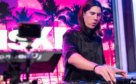 Justin Bieber Impersonator Tricks His Way Into Las Vegas Club