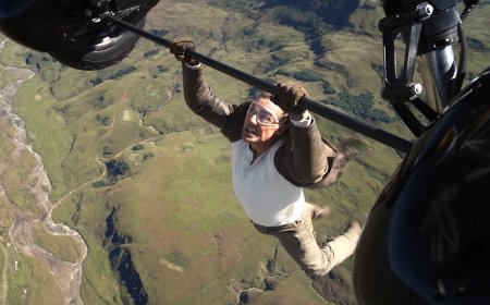 Tom Cruise’s Joints in His Fingers ‘Separated From Force’ During Plane Stunt in ‘Mission: Impossible – The Final Reckoning’: ‘Hands Were Absolutely Swollen’