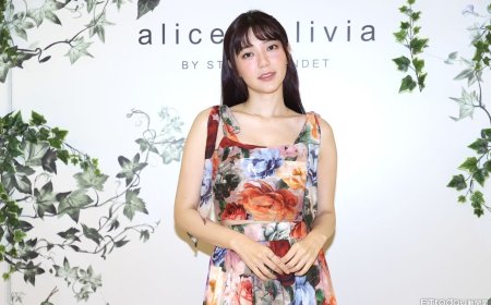 郭雪芙平常不浪漫卻被印花洋裝圈粉　 alice + olivia限定娃娃T恤必收