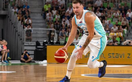 ‘NBA on notice’ – Lakers fans all say same thing after Luka Doncic returns to action for first time since injury