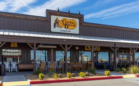 Cracker Barrel unveils new simplified logo: 'Our story hasn’t changed'