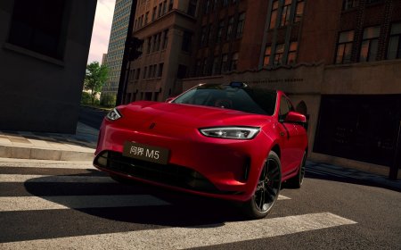 问界新 M5 Ultra 年度新色跃影红公布，8 月 25 日开售