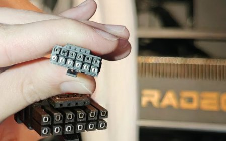 AMD RX 9070 XT 显卡首次报告 16 针接口熔化，入门电源等原因导致