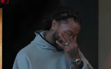 Emotional Derrick Rose sobs uncontrollably over Bulls jersey honor that will be reversed under one condition