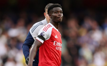 Premier League LIVE: Saka and Odegaard injured, Brentford shock Villa, Tottenham stun Man City, Postecoglou wants return amid Forest links